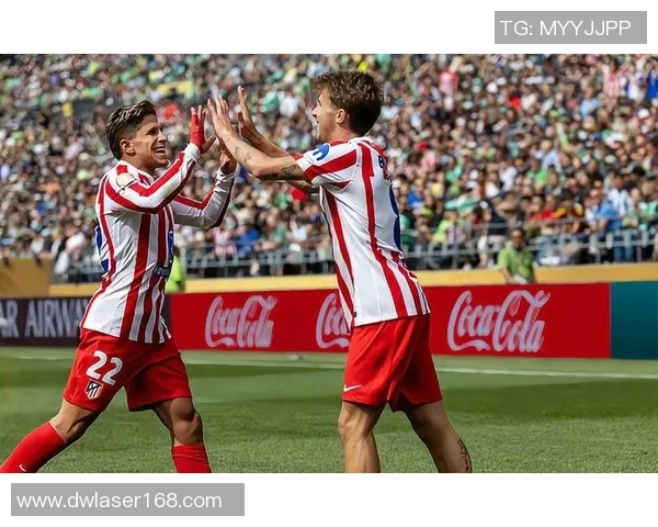 全球十三号足球明星名单揭晓他们的传奇故事与精彩瞬间 全球十三号足球明星名单揭晓他们的传奇故事与精彩瞬间